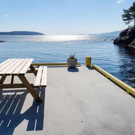 Holiday home Nesjevik - Fjs124 By Interhome